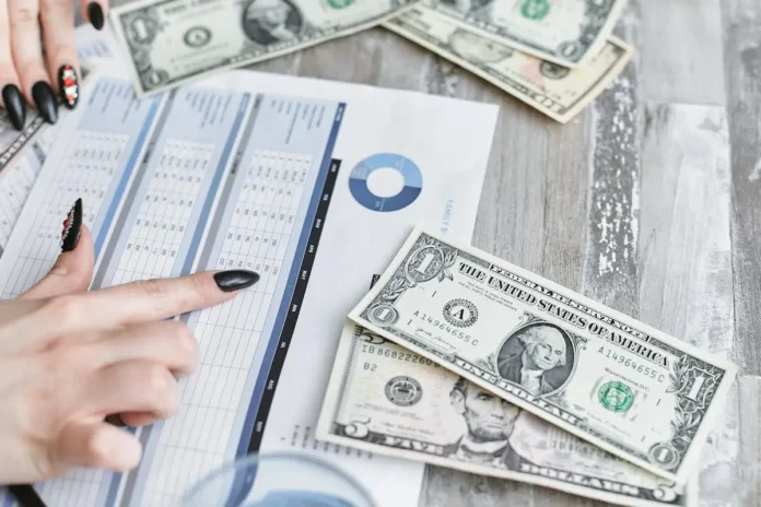 The-Debt-Payoff-Planner-How-to-Get-Out-of-Debt-Faster